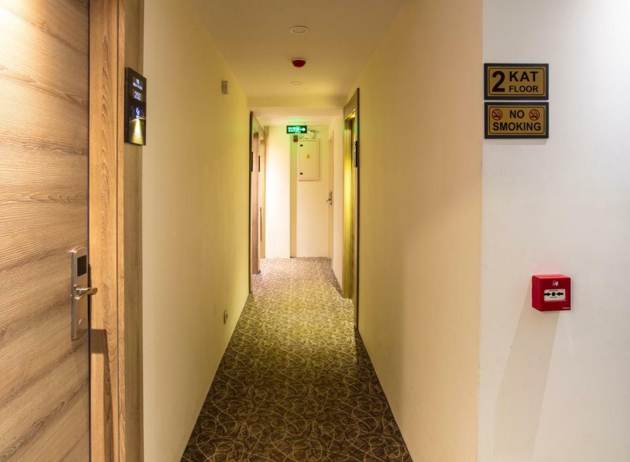 Nida Hotel City Center Стамбул Экстерьер фото